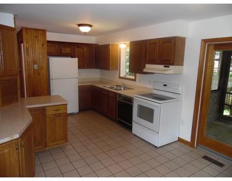 16 Laurel Dr, Ashburnham, MA 01430 photo 13