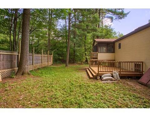 16 Laurel Dr, Ashburnham, MA 01430 photo 9
