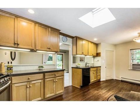 59 Munroe Rd, Lexington, MA 02421 photo 3