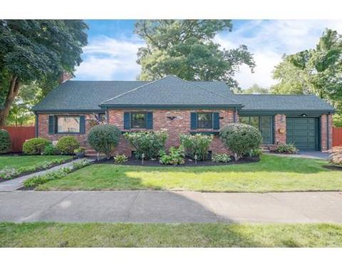 6 Gerald Rd, Stoneham, MA 02180 photo 2