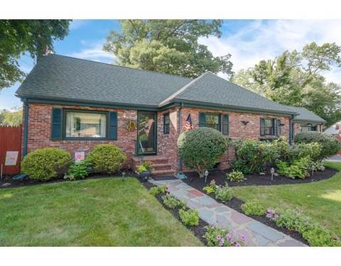 6 Gerald Rd, Stoneham, MA 02180 photo 1