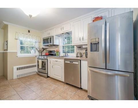 6 Gerald Rd, Stoneham, MA 02180 photo 9