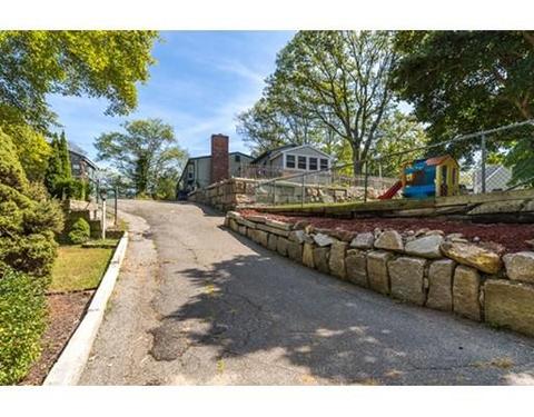 12 Becker Cir, Gloucester, MA 01930 photo 2