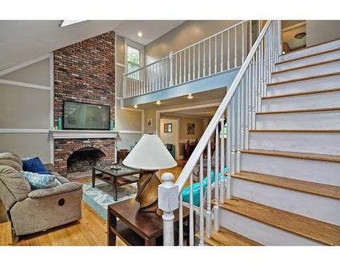 32 Blackstone St, Sutton, MA 01590 photo 9