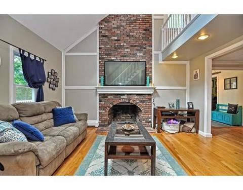 32 Blackstone St, Sutton, MA 01590 photo 7