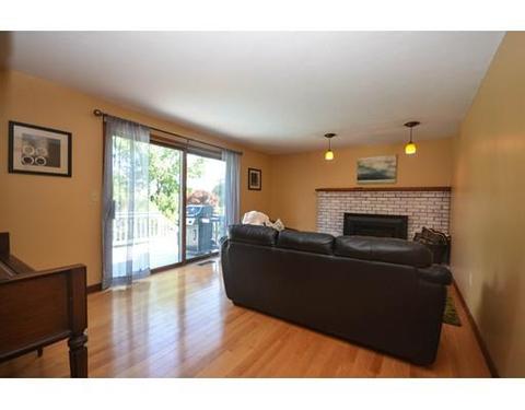 100 Highland View Dr, Sutton, MA 01590 photo 9