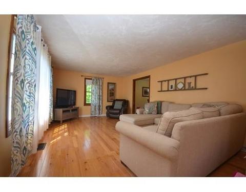 100 Highland View Dr, Sutton, MA 01590 photo 5