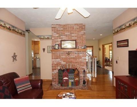 38 Holt Rd, Ashburnham, MA 01430 photo 7