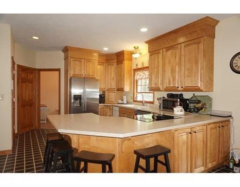 38 Holt Rd, Ashburnham, MA 01430 photo 4