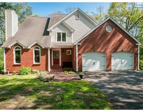 18 Cornish Dr, Hudson, MA 01749 photo 4