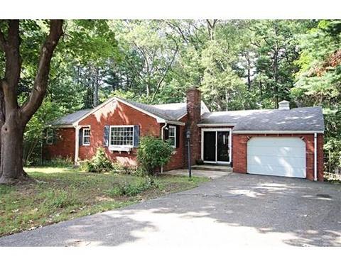 70 Batchelder Rd, Reading, MA 01867 photo 1