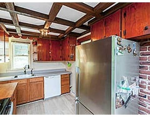 98 Summit Ave, Walpole, MA 02081 photo 5