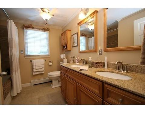 31 Juniper Dr, Saugus, MA 01906 photo 20