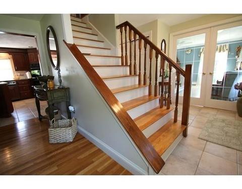31 Juniper Dr, Saugus, MA 01906 photo 11