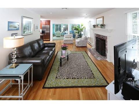 28 Hobart St, Hingham, MA 02043 photo 16