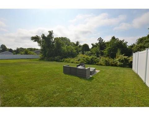 41 Lynwood St, Fall River, MA 02721 photo 19