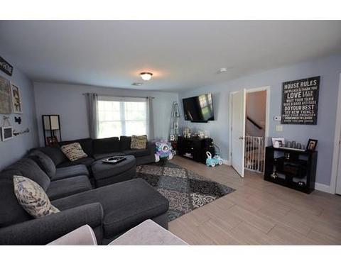 41 Lynwood St, Fall River, MA 02721 photo 16