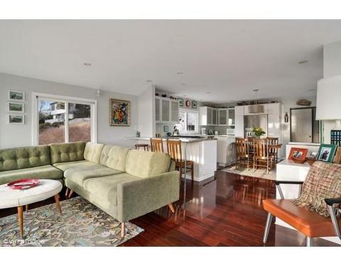7 Cape Cod Ln, Bourne, MA 02559 photo 6