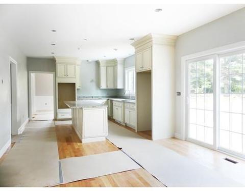 4 Lenetta Ln, Reading, MA 01867 photo 5