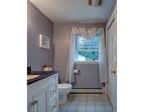 34 Conservation Dr, Douglas, MA 01516 photo 8