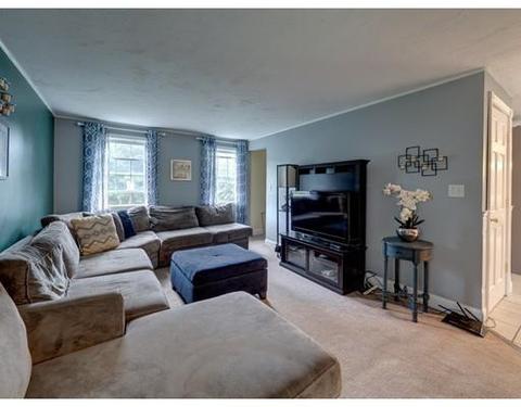 34 Conservation Dr, Douglas, MA 01516 photo 7