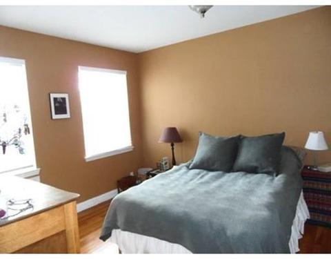 40 Browne St #4, Brookline, MA 02446 photo 13