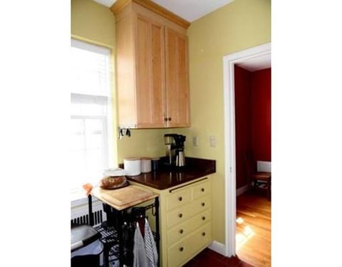 40 Browne St #4, Brookline, MA 02446 photo 10