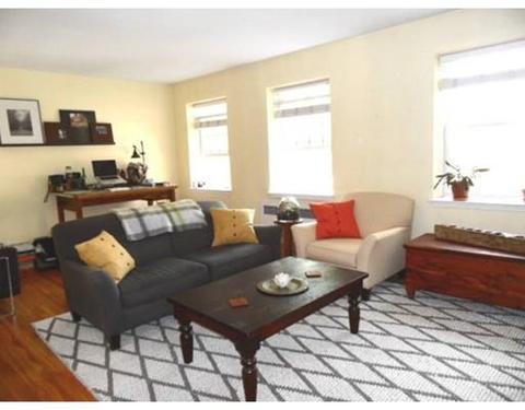 40 Browne St #4, Brookline, MA 02446 photo 3