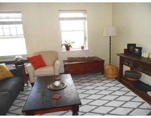 40 Browne St #4, Brookline, MA 02446 photo 4