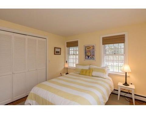 4 Quail Path, Edgartown, MA 02539 photo 13