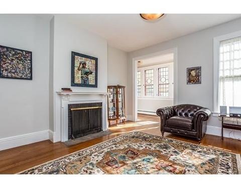 87 Mulberry St, Springfield, MA 01105 photo 6
