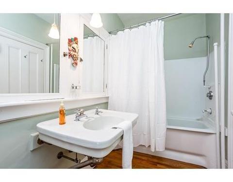 87 Mulberry St, Springfield, MA 01105 photo 23
