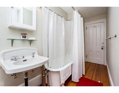 87 Mulberry St, Springfield, MA 01105 photo 26