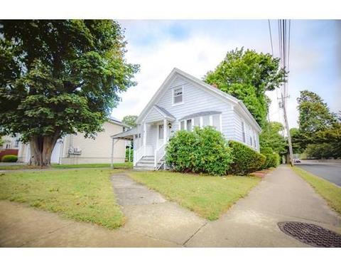 318 Dexter St, Fall River, MA 02720 photo 3