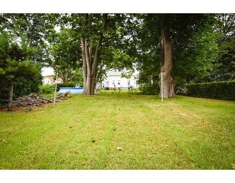 318 Dexter St, Fall River, MA 02720 photo 10
