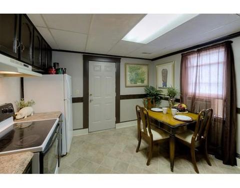 25 Lloyd Ave, Springfield, MA 01119 photo 16