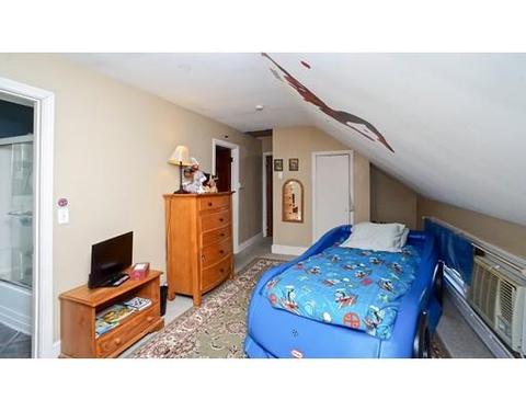 75 Pebble St, Fall River, MA 02721 photo 17