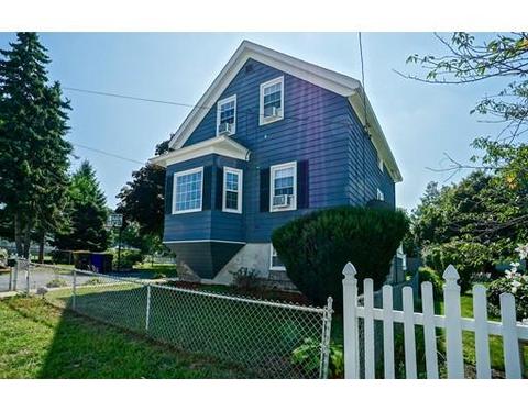 75 Pebble St, Fall River, MA 02721 photo 3