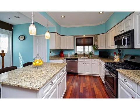 75 Pebble St, Fall River, MA 02721 photo 11