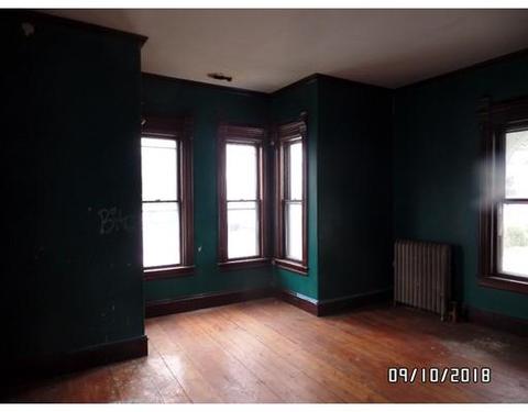 359 Walker St, Lowell, MA 01851 photo 7
