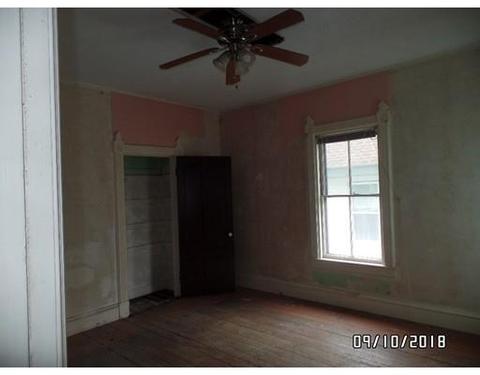 359 Walker St, Lowell, MA 01851 photo 9