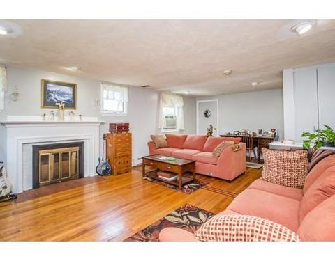 8 Willow, Wakefield, MA 01880 photo 5