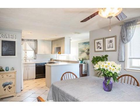 8 Willow, Wakefield, MA 01880 photo 9