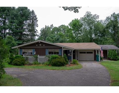 16 Brooks St, Upton, MA 01568 photo 1