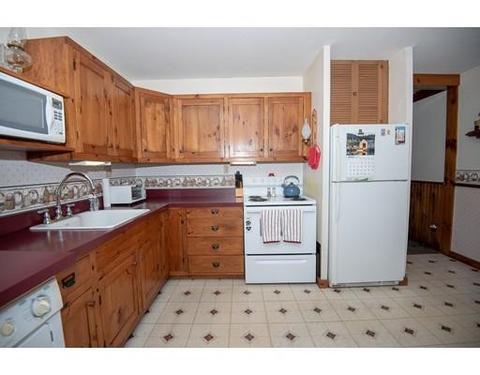 16 Brooks St, Upton, MA 01568 photo 14