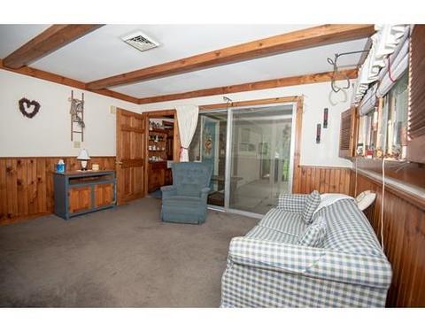 16 Brooks St, Upton, MA 01568 photo 9