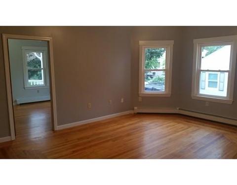 13 Sylvan St, Worcester, MA 01603 photo 3