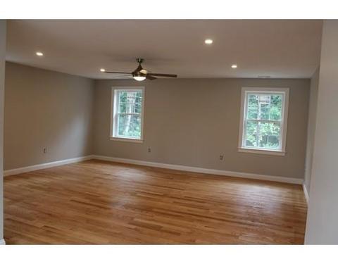 4 Hunter Ln, Walpole, MA 02081 photo 12