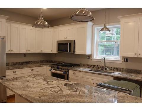 4 Hunter Ln, Walpole, MA 02081 photo 4