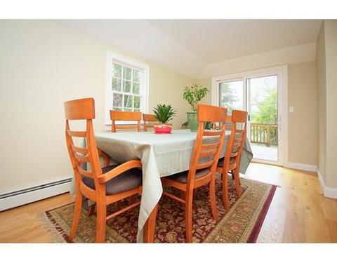 52 Centre St, Danvers, MA 01923 photo 4